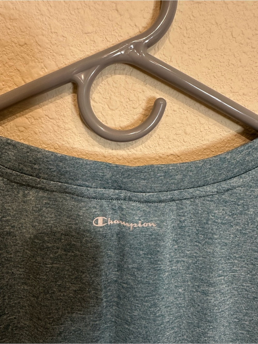 Women’s CHAMPION Exercise Crewneck Tees in Charcoal/Light Blue/Dusty Pink—M - Picture 12 of 16